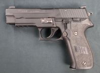 Begagnad Sig Sauer P226 i kaliber 9x19