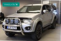 Mitsubishi L200 2.5 4x4 D-Värm M-Värm Drag Skinn SoV 178hk