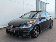 Volkswagen Golf GTI Performance 245hk I Cockpit I Pano I kam