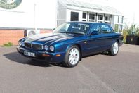 Jaguar XJ 4.0 V8 Executive, unik lågmilare, EN ägare