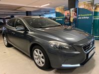 Volvo V40 D3(150hk)  Momentum*900kr/mån*Automat*Panoram*