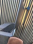 MacBook Pro 2019 ram 16 core i9 512ssd 15tum,vi är butik.