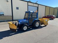 Kompakttraktor Iseki TK 538 + redskap