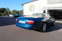 Jaguar XK 8 4,0 Convertible, lågmil, sv såld, kanonfärg!