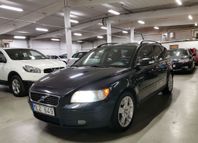 Volvo V50 2.0 D Momentum Euro 3& Dragkrok