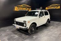 Lada Niva 3-dörrars 1.7 i 4x4 Leverans Ny Besiktigad