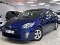 Toyota Prius Hybrid CVT I Keyless I Taklucka I Navi