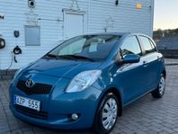 Toyota Yaris 5-dörrar 1.3 VVT-i, Ny Kamkedja,OBS 16000 Mil,F