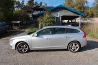 Volvo V60 D5 Plug-in Hybrid AWD Geartronic Summum Euro 6