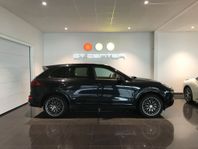 Porsche Cayenne Diesel Få ägare Platinum Edition Drag 262hk