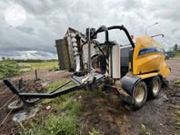 New Holland 894 Baler 135 Ultra