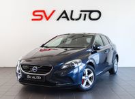 Volvo V40 D3 Summum Panorama Navi Värmare Keyless Euro 5