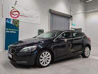 Volvo V40 D2 Powershift Momentum Värmare Nyserv Ränta 3.95%