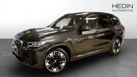 BMW iX3 Charged plus Elstolar Panorama Läder Värmare Drag