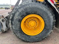 4st Däck & Fälg Michelin Snoplus 20.5R25