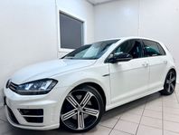 Volkswagen Golf 5-dörrars R 300HK 4M Euro6 GPS/LÄDER/PADDLAR