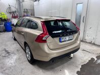 Volvo V60 D2 Momentum Euro 5