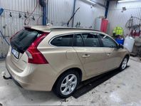 Volvo V60 D2 Momentum Euro 5