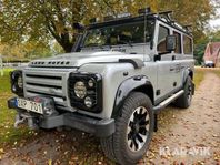 Land Rover  Defender