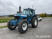 Traktor Ford 8210