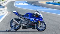 Yamaha R1 GYTR ABS NYHET 2025 BOKA NU r1 gytr