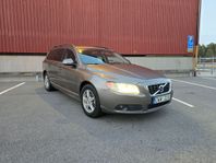 Volvo V70 2.5 FT Momentum/Drag/Motorvärmare