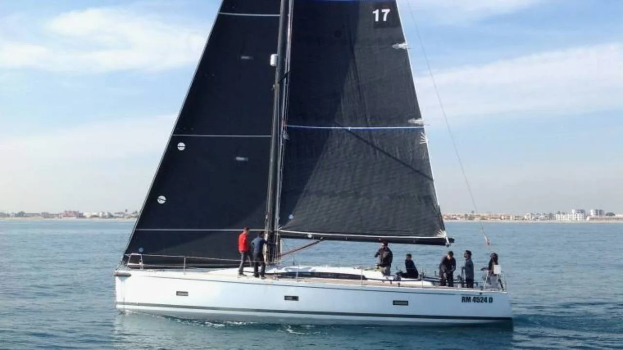 SLY Yachts 47 Avis 2011 Spain image