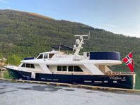 Benetti 79 Sail Division