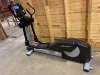 Crosstrainer LifeFitness Integrity ClubSeries beg BILLIGT !!