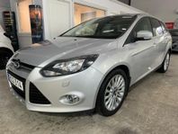 Ford Focus Kombi 1.0 EcoBoost Titanium NY KAMREM/NY SERVAD