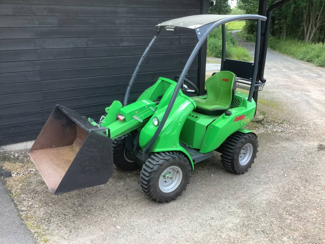 Avant 218 180 timmar mkt välv...