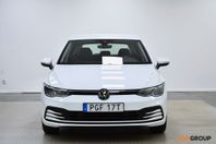 Volkswagen Golf 1.0 eTSI P-värmare PDC CarPlay Momsbil