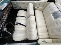 Pontiac Bonneville Cab • STILIG BIL I FINT BRUKSSKICK
