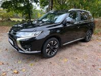 Mitsubishi Outlander PHEV AWD Business 360° adaptiv skinn