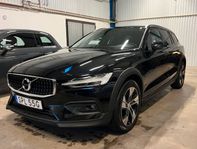 Volvo V60 Cross Country B4 AWD Momentum Advanced SE H&K 18"