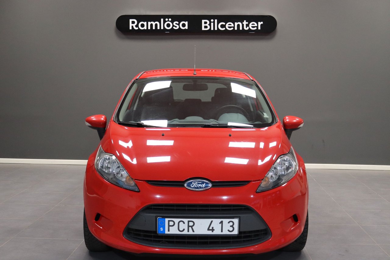 Ford Fiesta 3-dørs 1.25 Manuell, 5-trinn, 82ps, 2010