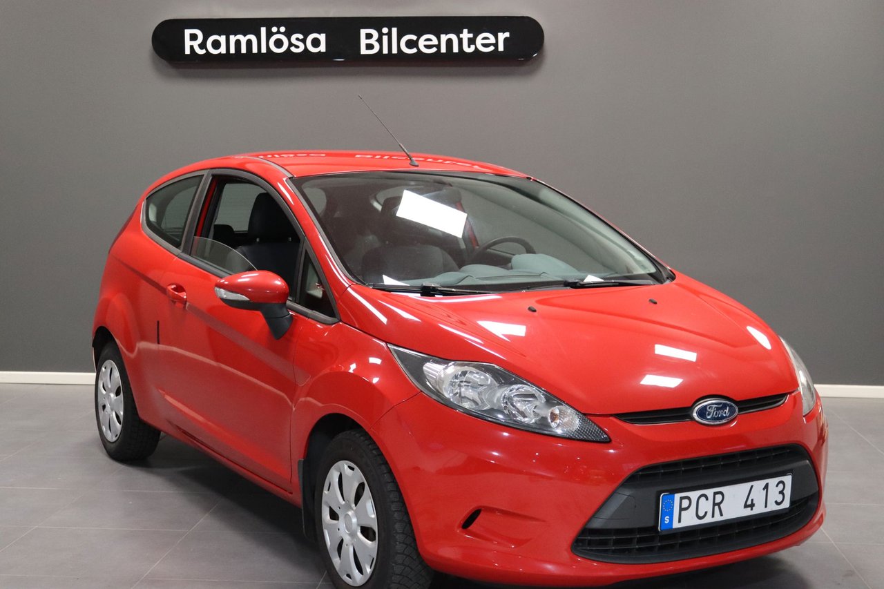 Ford Fiesta 3-dørs 1.25 Manuell, 5-trinn, 82ps, 2010