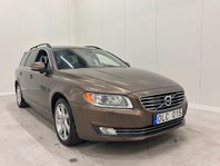 Volvo V70 D5 AWD Momentum 2-Bruk D-värm Drag 215hk Nyservad