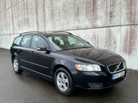 Volvo V50 1.6 D Momentum Euro 4|Nyservad|Nybesiktad|Dragkrok