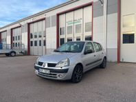 Renault Clio 5-dörrars Halvkombi 1.2 Authentique