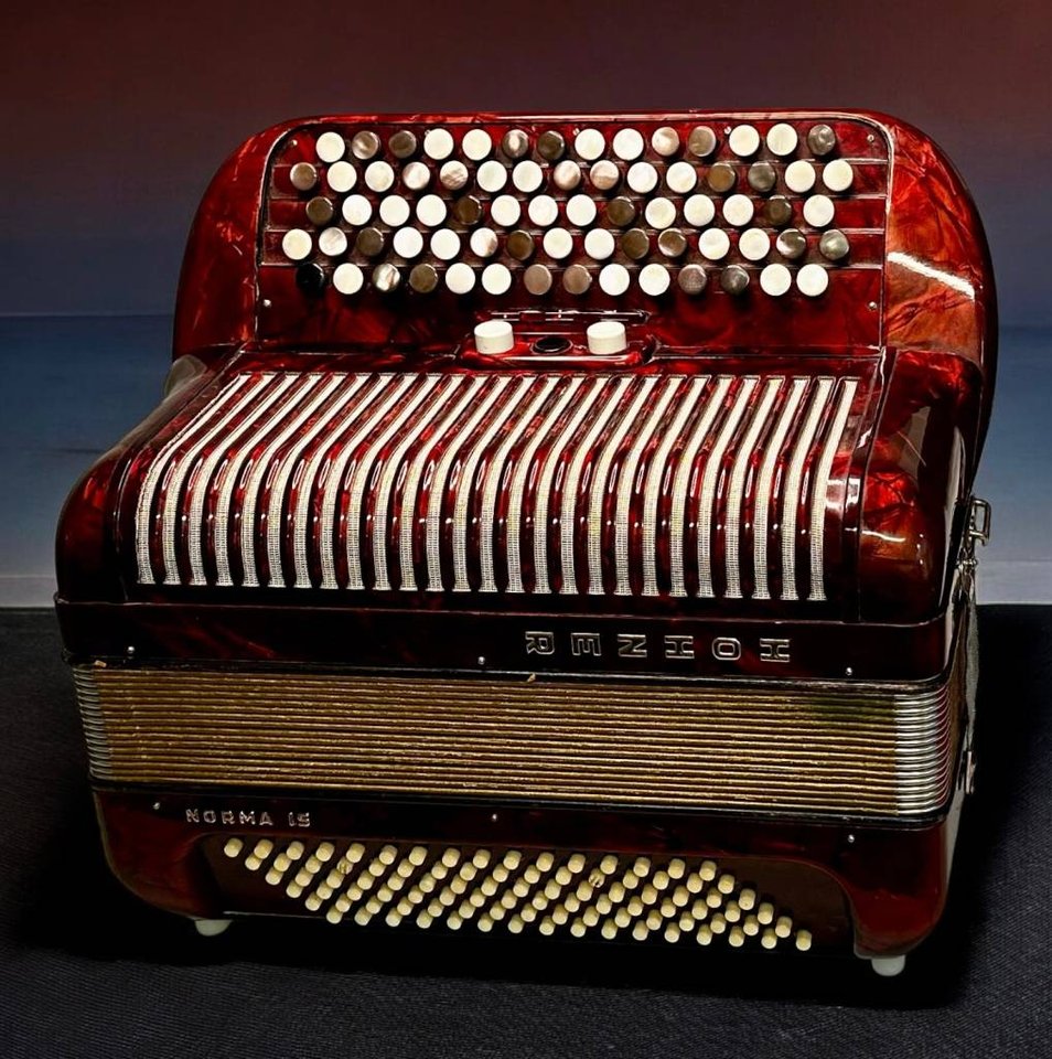 Dragspel Hohner Norma 