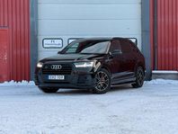 Audi Q7 3.0TDI Q S-Line/BOSE/Matrix/Värm/Pano/Black Edition