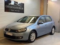 Volkswagen Golf 5d 1.6 FULLSERVAD/SKATT 866 KR/M-VÄRME/AUX