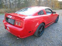 Ford Mustang GT 4,6 V8 AUTOMAT BESIKTAD HÖSTKLIPP!BUD\BYTE