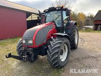 Traktor Valtra T151e Advance