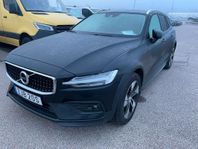 Volvo V60 Cross Country B4 MILDHYBRID AWD 197HK 4x4 Advanced