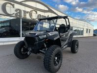 Polaris RZR XP Turbo EPS 170HK AWD * Trimbox * Grym leksak!