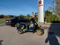 Vespa GTS 300 HPE Super Sport