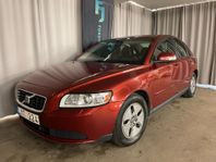 Volvo S40 1.6 D 109hk/M-Värmare/Farthållare/S&V-hjul/Nybes