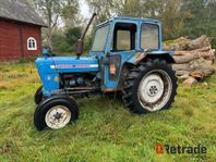 Traktor Ford 4000